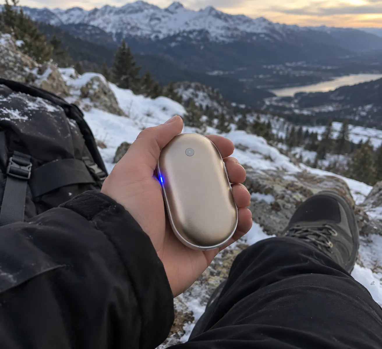 En la montaña, en la grada
